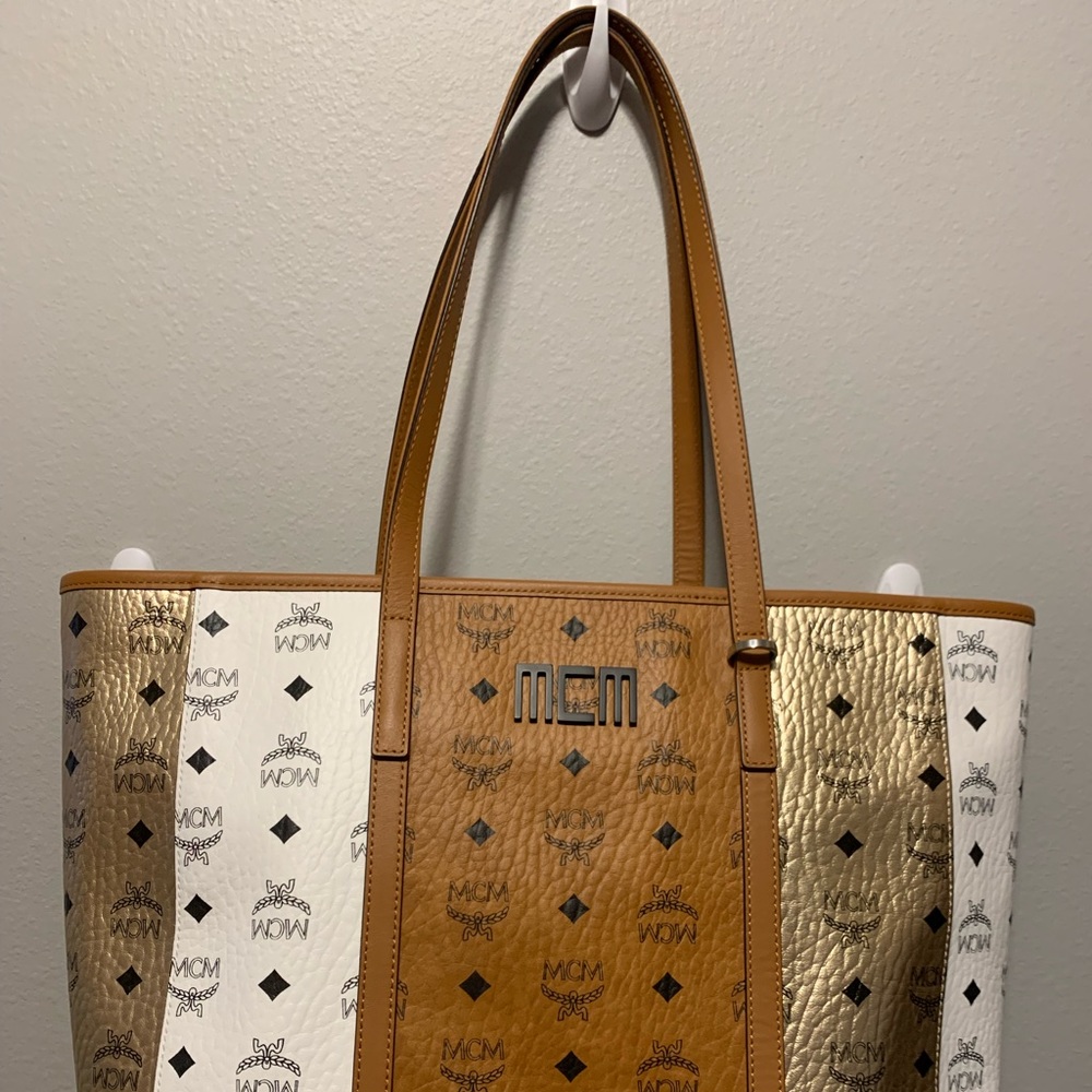 MCM Toni Shopper-Visetos Mix
